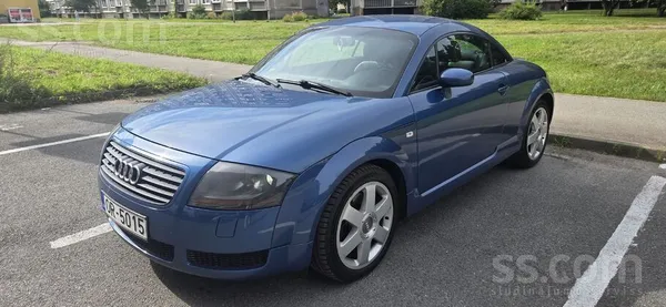 Audi Pārdod 2000. gada Audi TT. 1.8l benzīns, 165kW. 