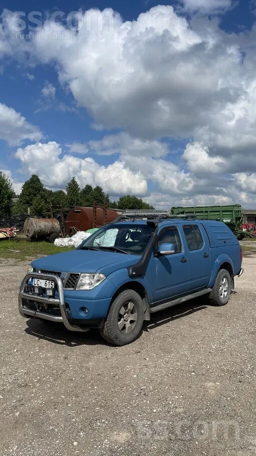 Nissan Navara - 1