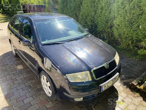 Skoda Продаётся Škoda Fabia 2004 года. Двигатель 1.4 бен