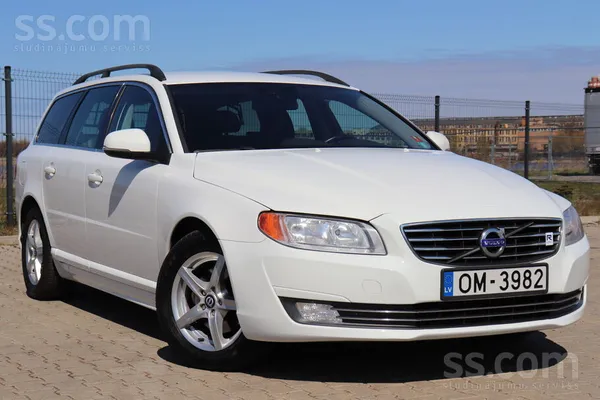 Volvo Хорошая комплектация и Идеальное состояние / Тольк