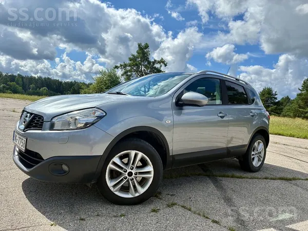 Nissan Pārdodu 2011. gada Nissan Qashqai 2.0 dCi. 