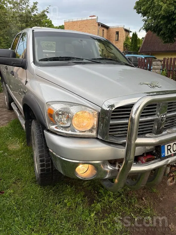 Pārdodu Dodge Ram 2007.gada 5, 7 hemi benzīns gāze .Tikko izieta valsts tehniskā apskate. ...