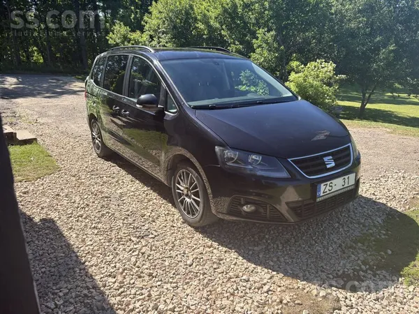 Pārdodu Seat Alhambra, 2016. gads, pilnpiedziņa. Ir vizuāli defekti. Nesen n