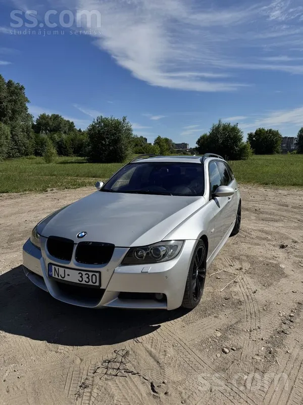 BMW Bmw 330 Mpack 2008.gada auto, pirmie saimnieki Lat