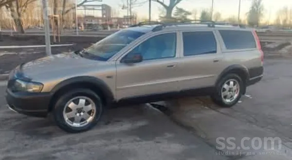 Volvo Sakarā ar jaunas mašīnas iegādi pārdodu labu Volvo