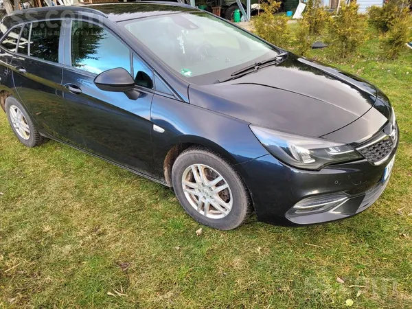 Opel В хорошем состоянии. Сделано техобслуживание двига