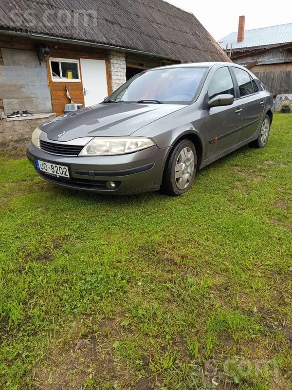 1.9dci88kw 6robi, ekonomisks auto, ir vizuali defekti, nesen mainīta ella ar zobsiksnu, aizmugurē stāv jauni bremžu diski kop ...