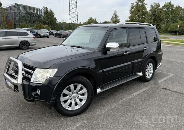 Mitsubishi Pārdodu Mitsubishi Pajero 3.2 Di-D, 147 kW, automā