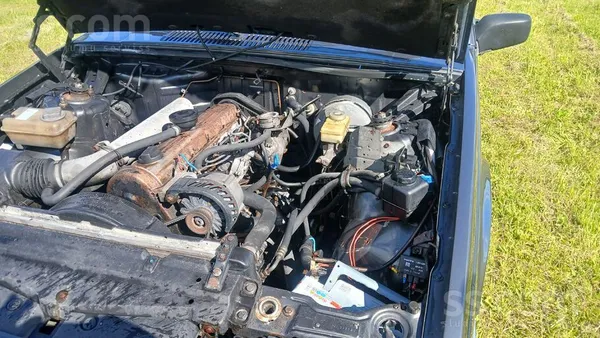 Volvo Auto 4 gadus ir nostāvējis garāžā. Nodokļu parāda 