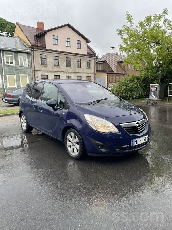 Opel Pārdošanā labs un ļoti ekonomisks Opel Meriva ar 1