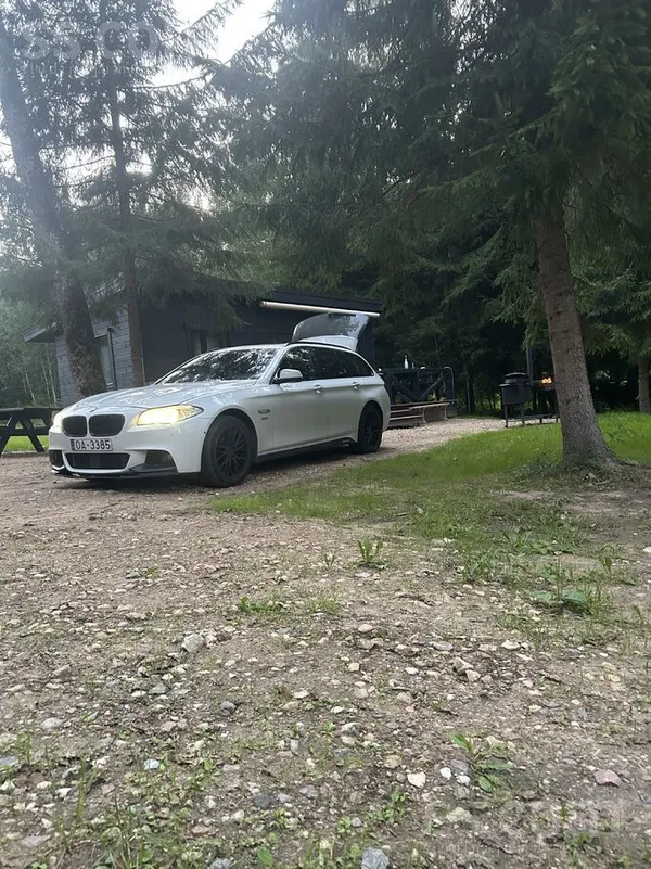 BMW Продается BMW F11, 2012 года выпуска, мощность дви