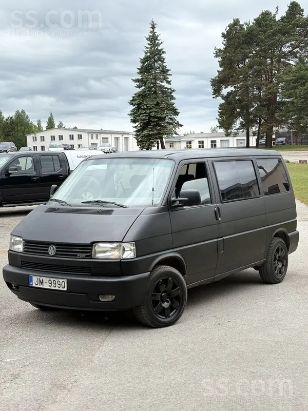 Volkswagen Pārdod/maina. 
