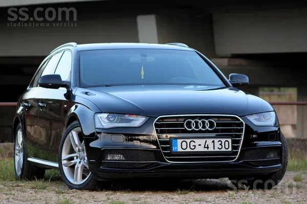Audi Audi A4 B8, S-line komplektācija, facelifta modeli
