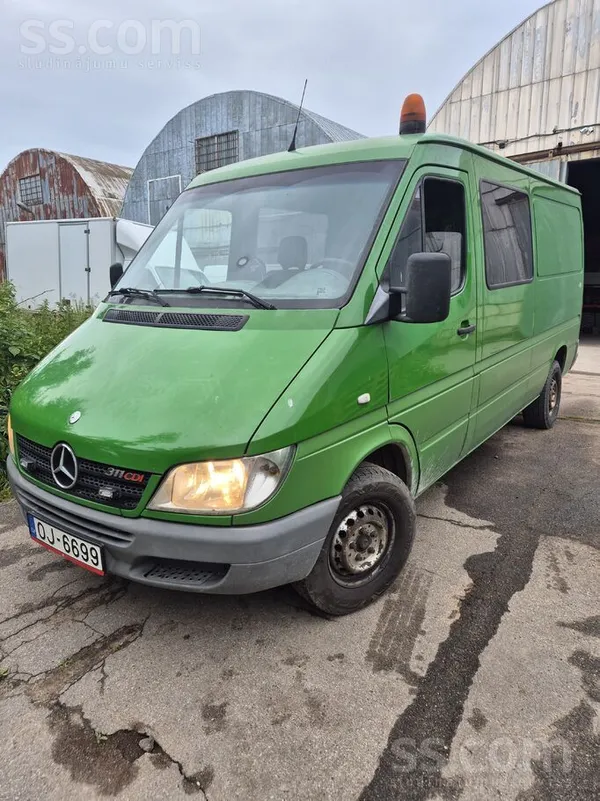 Mercedes Pārdodu Sprinteri, jauna TA 07.2027. Valsts Nr. Lī