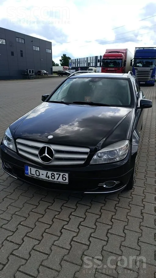Mercedes Pārdodu automašīnu Mersedes Benz W204, universāls,