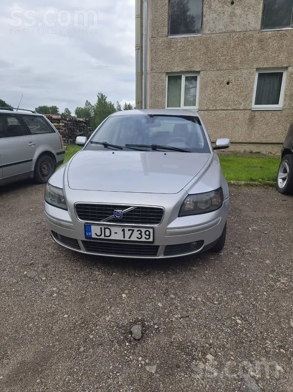 Volvo Pārdodu Volvo S40 2.0D, 2004. gads.