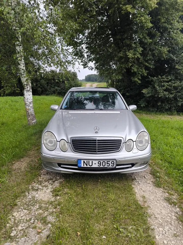 Mercedes Remontejams auto motors karba strad uz benzin un g