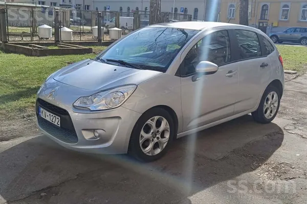 Citroen Автомобиль в хорошем состоянии .Вложений не требуе