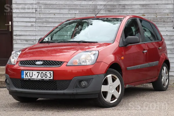 Ford Ford Fiesta, 1.4i (59Kw / 80Zs) benzīns. Pirmās re
