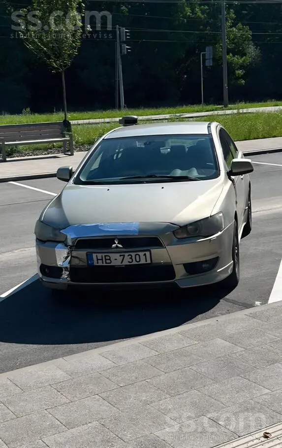 Mitsubishi Pārdod Mitsubishi Lancer 2008.g. 1.8 benzīns, kārb