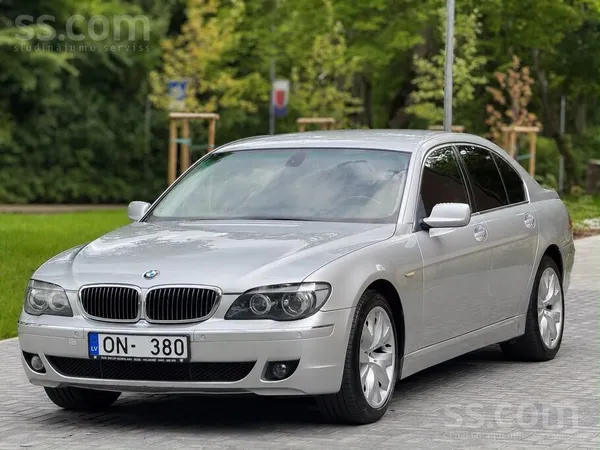 BMW 730