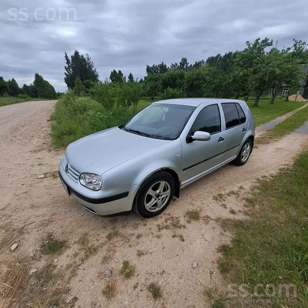 Volkswagen Продаётся VW Golf 4, 1.9 Tdi 74 kw. Хороший автомо