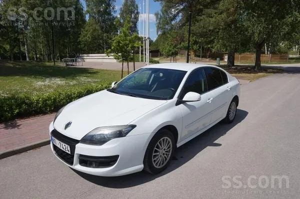 Renault Pārdodu vai Mainu. 