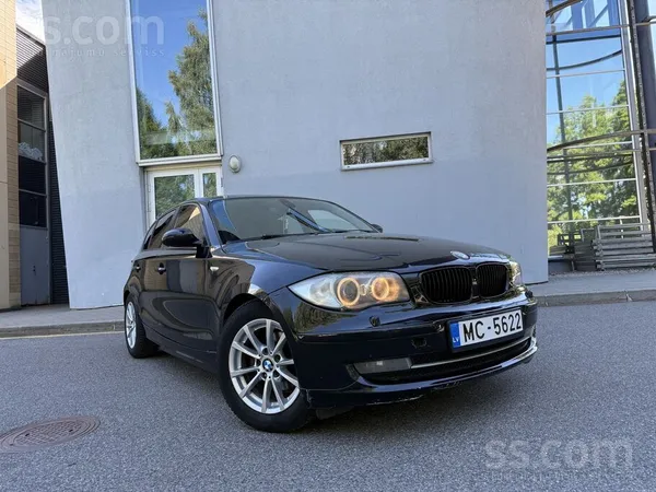 Pārdodu BMW 118d, 2008. gads, 2.0 dīzelis. 
Auto ekonomisks un žiperīgs. Vi