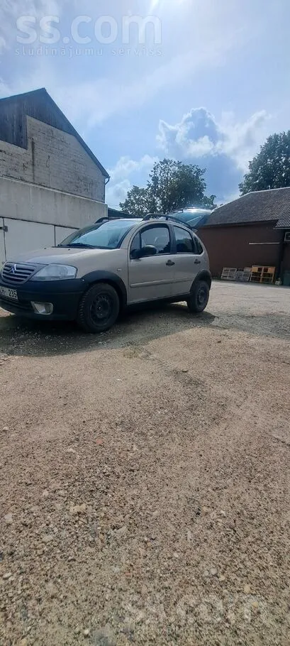 Citroen Ir daži sīkumi kas jātaisa bet braukšanai netrauce