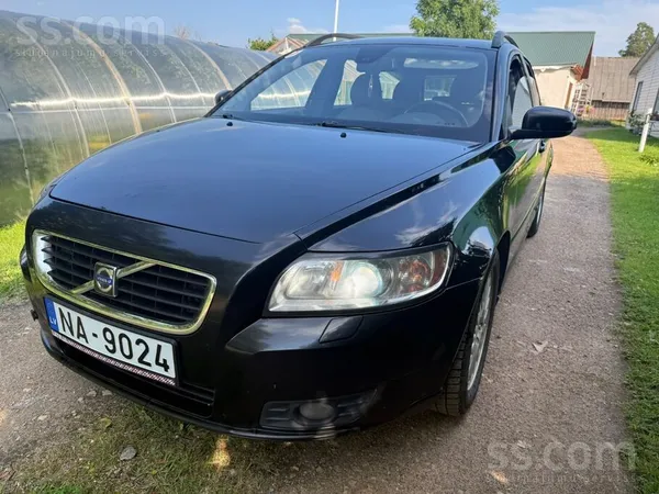 Volvo 2.0D 100Kw, manuālis, 