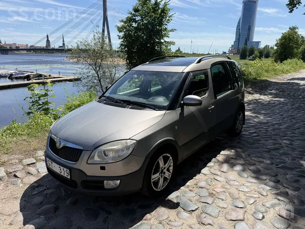 Skoda Pārdodu Škoda Roomster Scout. 