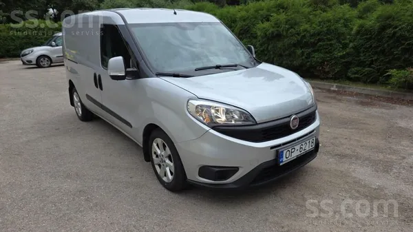 Fiat Sakarā ar autoparka atjaunošanu Uzņēmums pārdod Fi