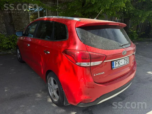 KIA Pārdodu ar tikko izietu TA 20.07.2027. uzticamu un
