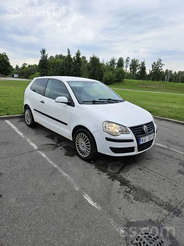 Ekonomisks ikdienas auto, ar nesen izieto tehnisko Apskati. 
Экономный повсе
