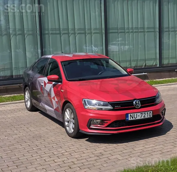 Volkswagen VW Jetta 2015 Facelift 2.0 dīzelis (81 kW / 110 Zs