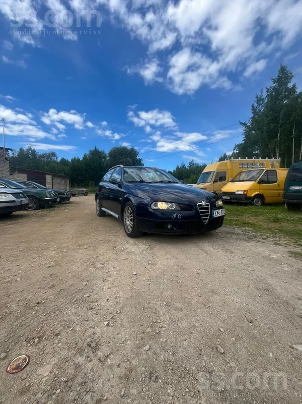 Itāliete uz tirdziņu. 2007 gada izlaidums 1.9Jtd ar 150Zs mehānika ar 6 ātrumiem. 
No plusiem - dod gan priekšā gan pakaļā ( ...
