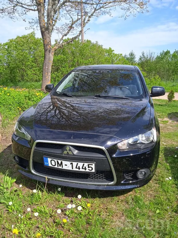 Pārdodas kopts un komfortals auto sakara ar jauno auto Iegādi. To lidz 13.04