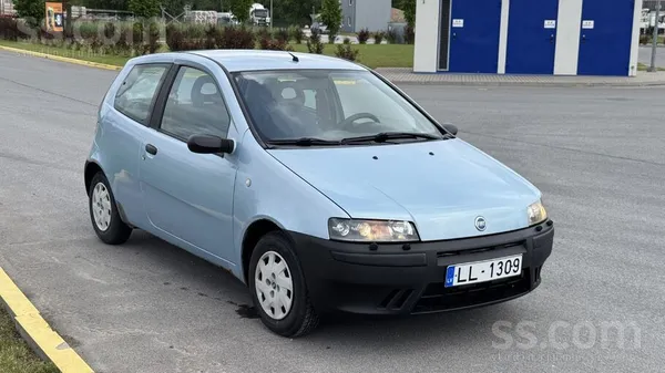 Fiat Automašīna pieticīgiem cilvēkiem. 