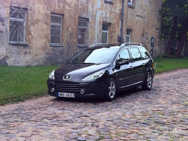 Peugeot 7 sēdvietas. Jauna tehniskā apskate. Ļoti labs teh
