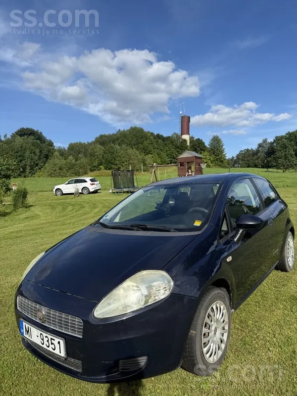 Fiat Pārdodu ļoti ekonomisku un uzticamu Fiat Punto. 