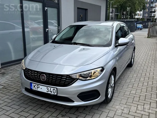 Automāts, 1.6 benzīns 81kw. Aprīkojumā ietilpst tādas opcijas kā Klimatkontr
