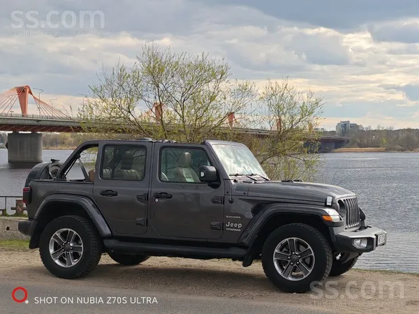 2021 Jeep Wrangler Unlimited Sahara

Komplektācija:
- Mopar grīdas paklāj