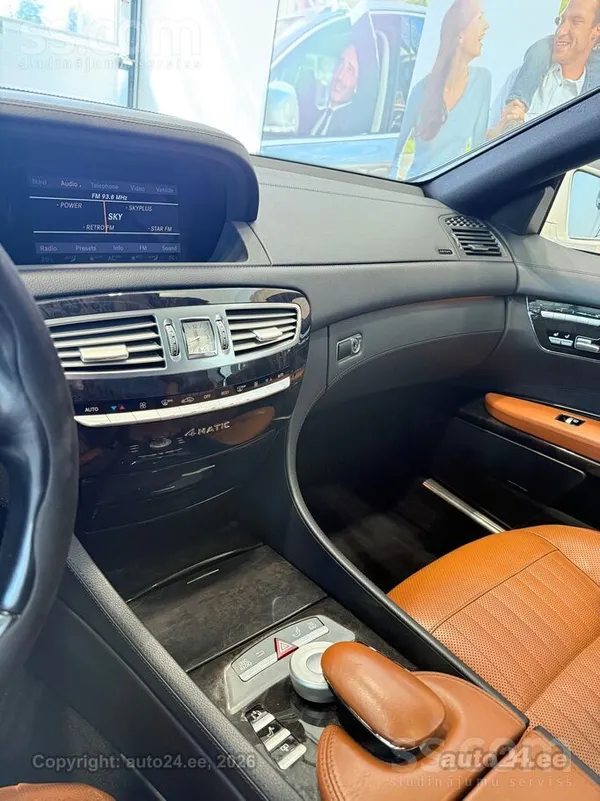 Mercedes Automašīna atrodas Igaunijā kopš 2017. gada. Tās o