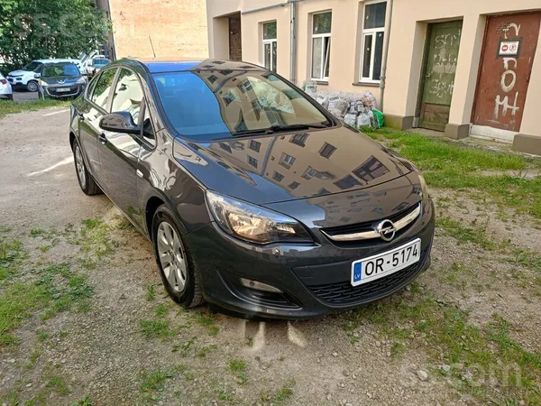 Opel Продаю Opel astra notchback, только что из Бельгии