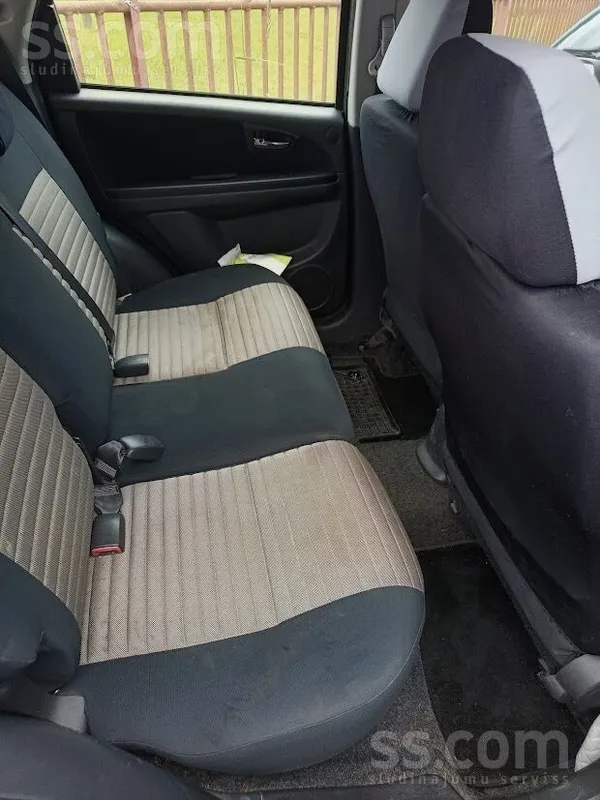 Fiat Pārdodu labi uzturētu, ekonomisku auto, kas piemēr