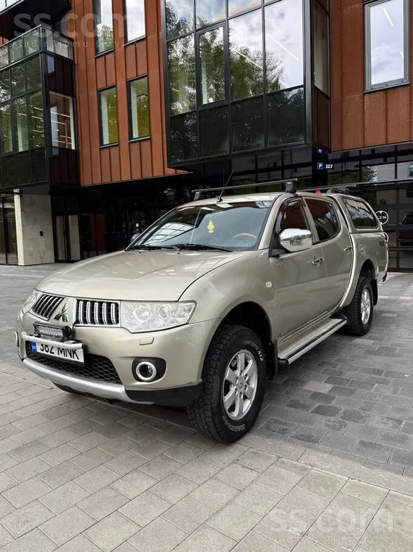 Mitsubishi L 200