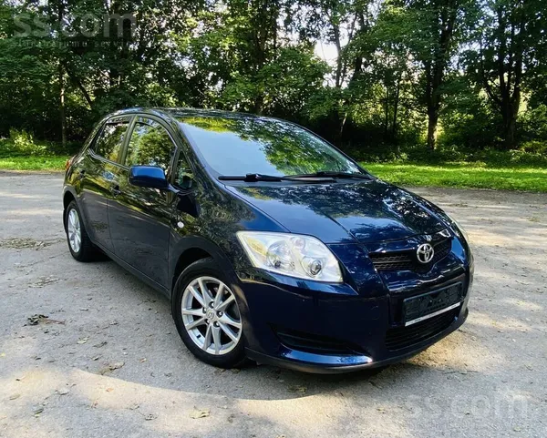 Toyota 269 t. Km. D4D 93 Kw. Teicāmā stavokļī. 