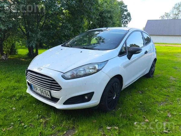 Ford Pārdodu Ford Fiesta