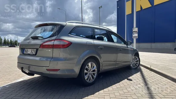 Ford Pārdodu Ford Mondeo 2.0(103kW). 