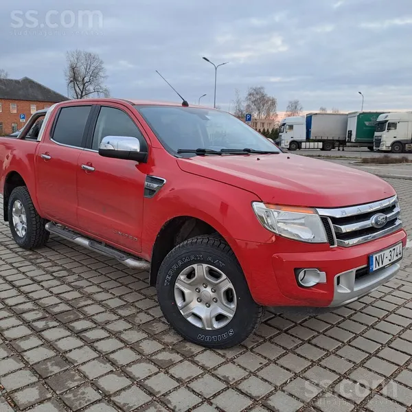Ford Ford Ranger Limited teicamā stavoklī ar Jauno Tehn